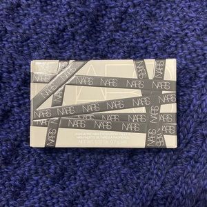 NARS Mini Eyeshadow Palette I’m Dolce Vita